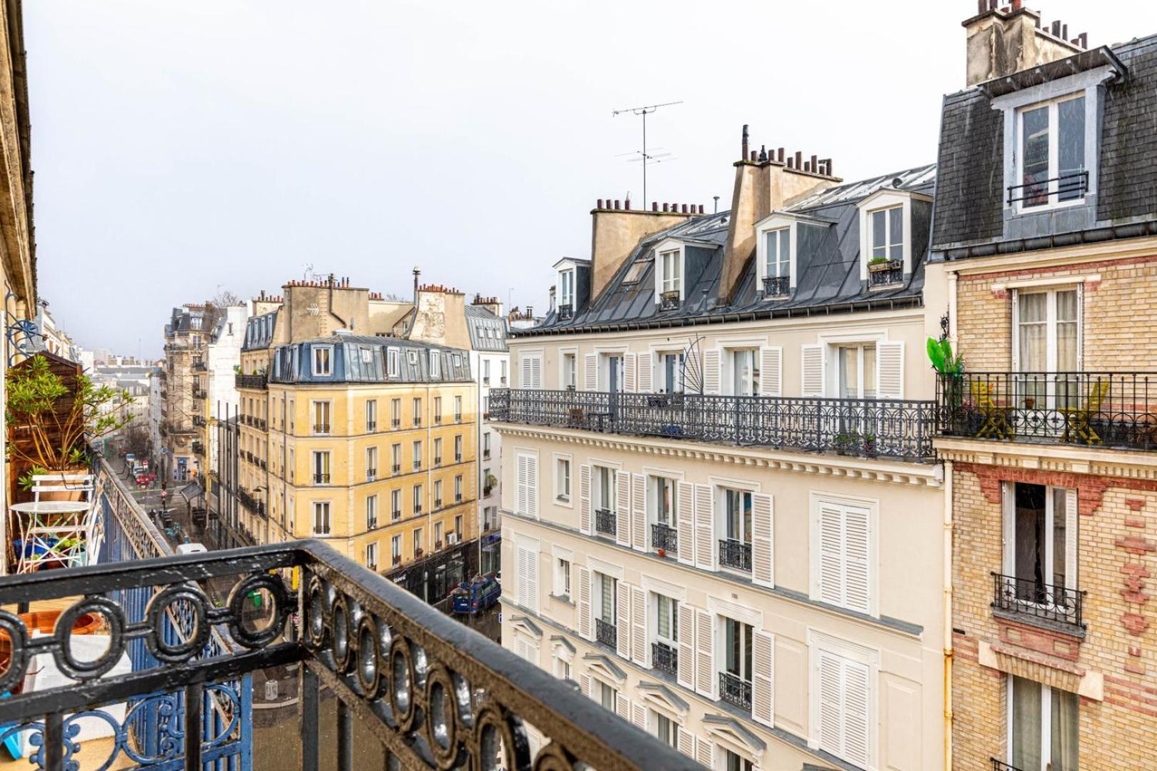 Guestready - High-rise Haven Near Sacre-coeur Appartamento Parigi
